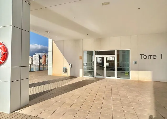 Gemelos 28 10-c Levante Apartment